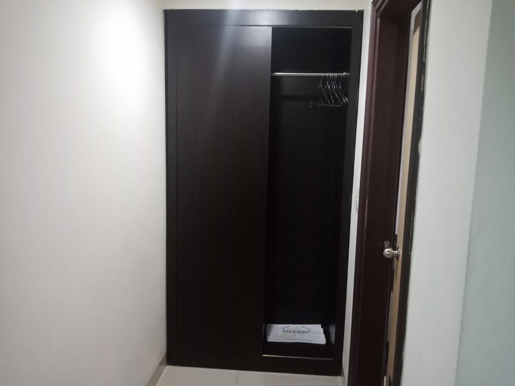 Manise Hotel อัมบอน ภายนอก รูปภาพ