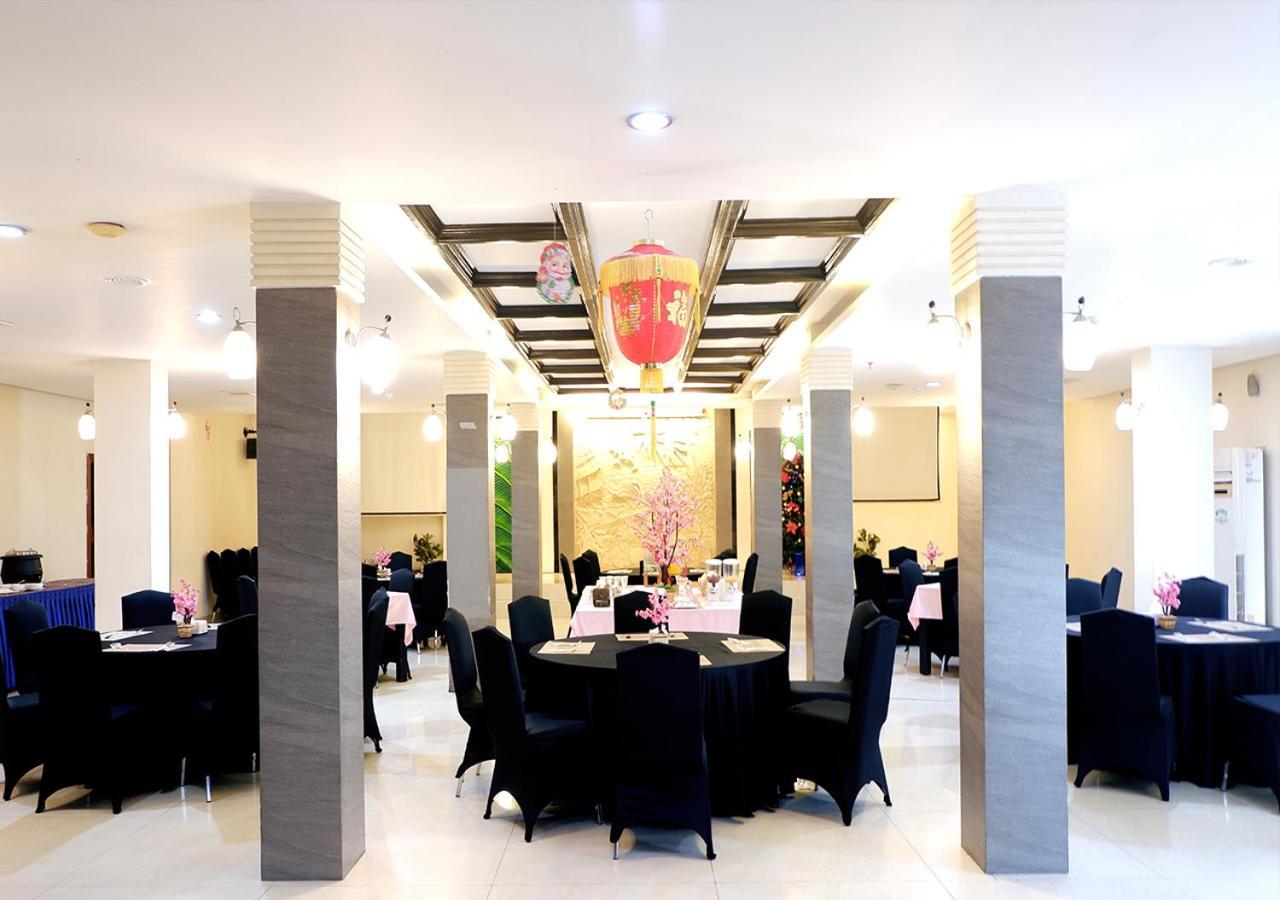 Manise Hotel อัมบอน ภายนอก รูปภาพ